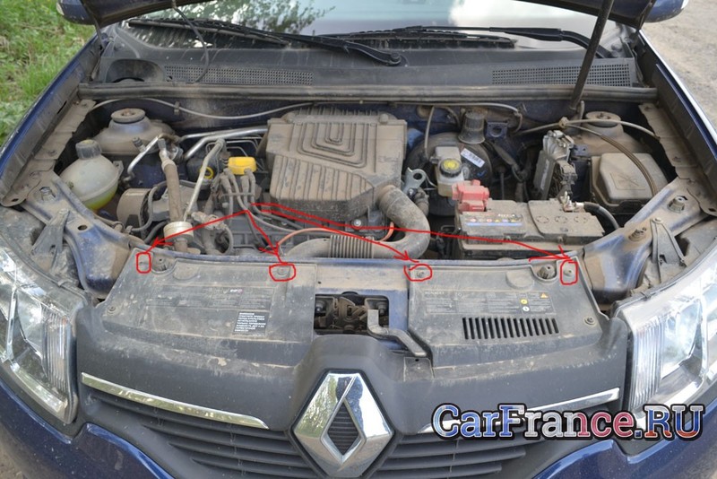 Значек в решетку, хром-молдинги решетки 2шт Renault Logan 2 2015 1.2 Бензин Киев
