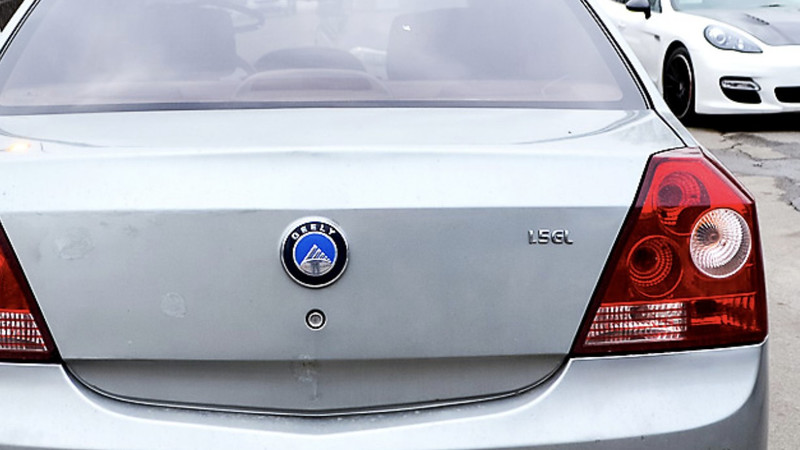Фонарь задний левый Geely MK  2012  Бензин Киев