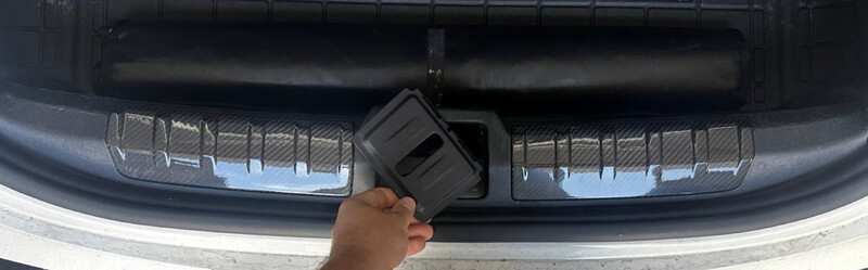 Накладка (обшивка) задней панели тайкан Porsche Porsche Taycan  2021  Электро Киев