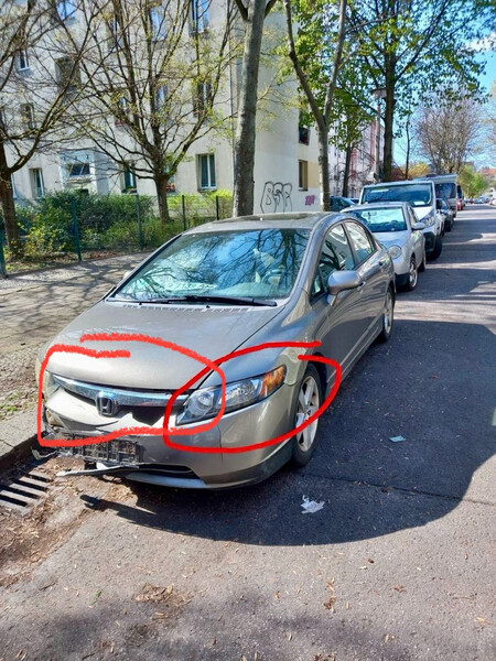Решетка радиатора Honda Civic  2006 1.8 Бензин Луцк