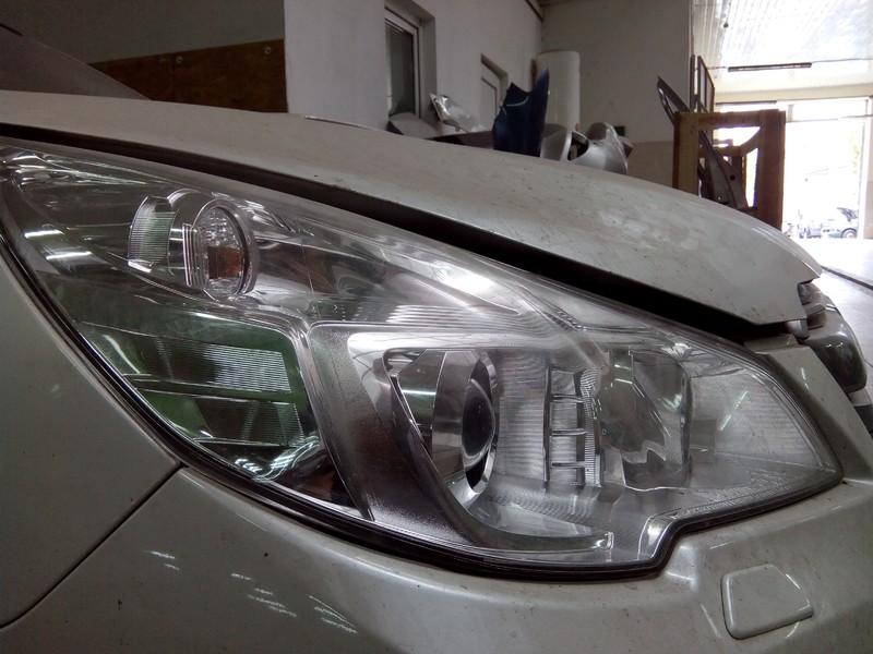 Основная фара в сборе Subaru Outback  2010 2.5 Бензин Одесса