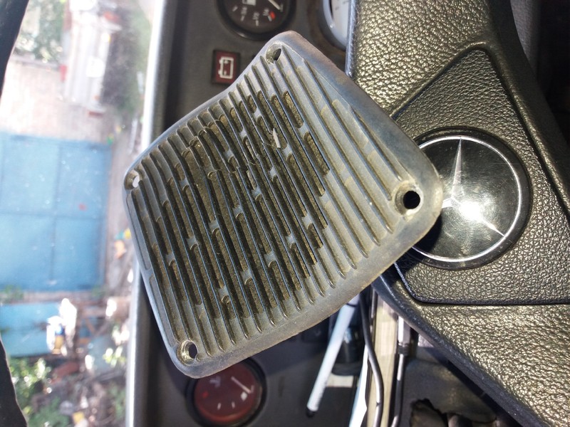 Динамики передние Mercedes-Benz 410  1995 2.9 Дизель Ірпінь