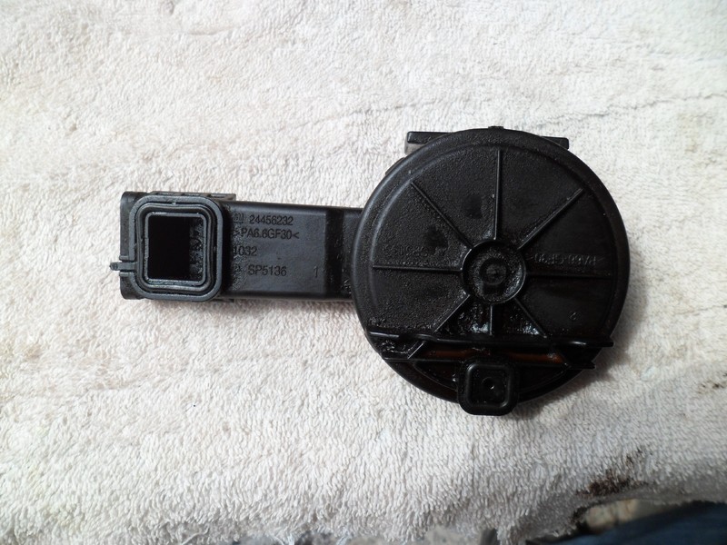 Клапан вентиляції картерних газів 24456232   Opel Astra, Opel Meriva