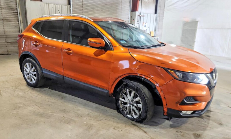 Крило переднє праве Nissan Rogue Sport  2020 2.0 Дизель Одеса