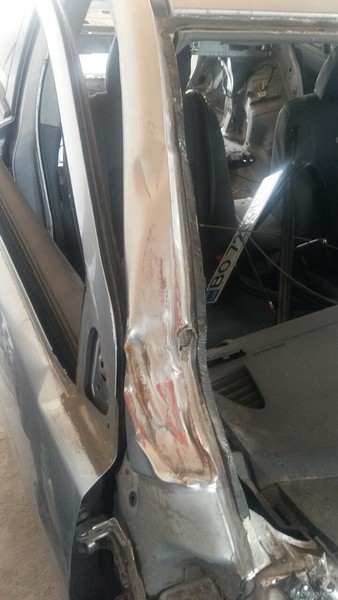 Перед права стойка криші Mitsubishi Lancer X  2008 2.0 Бензин Тернополь
