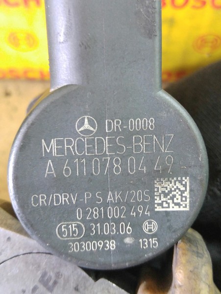 Датчик давления топлива А6110780449   Mercedes CLS-Class, Mercedes E-Class, Mercedes Viano, Mercedes Vito