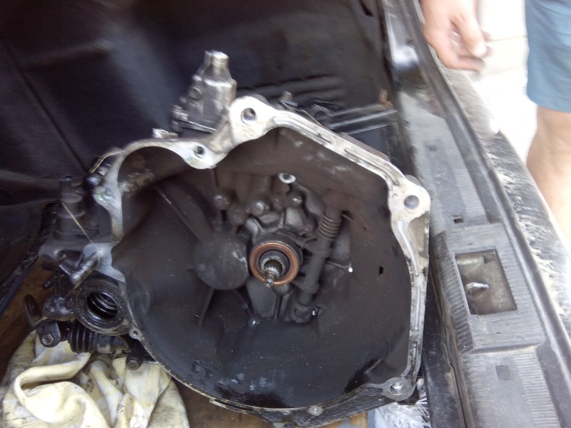 КПП Suzuki Baleno  1996 1.6 Бензин 