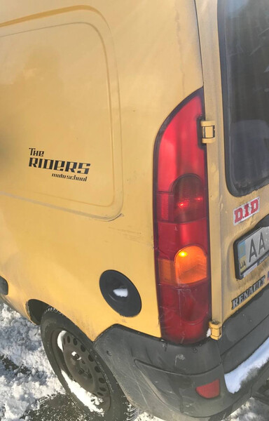 Фонарь задний левый можно с дефектом Renault Kangoo  2007 хэтчбек 1.5 Дизель Киев