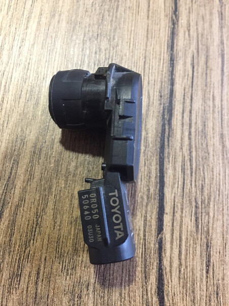 Датчик парктроніка передній 893410R050J0   Toyota RAV4