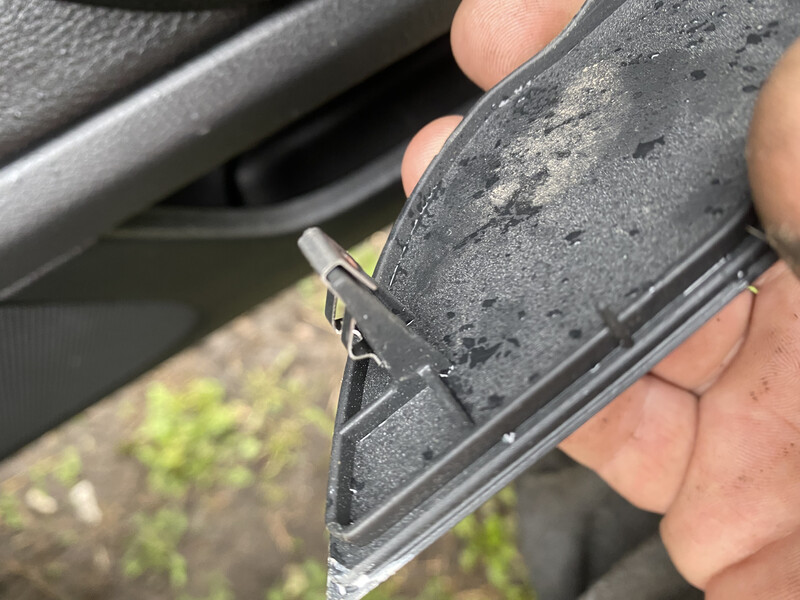 Клипсы Volkswagen Passat CC  2010 2.0 Бензин 