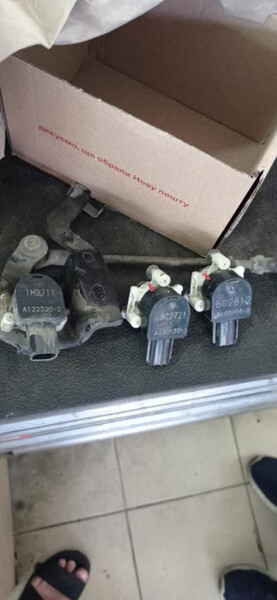 Датчик уровня кузова Lexus RX  2011 3.5 Бензин Киев