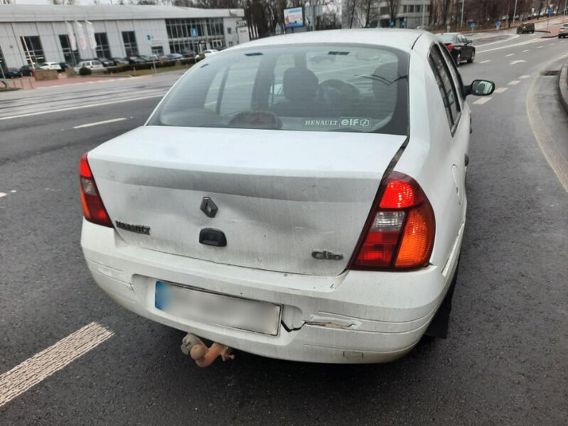 Крышка багажника Renault Symbol  2002 1.4 Бензин Киев