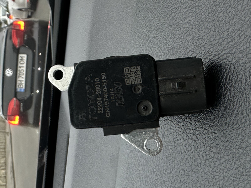 ДМРВ 22204-28010   Toyota Camry