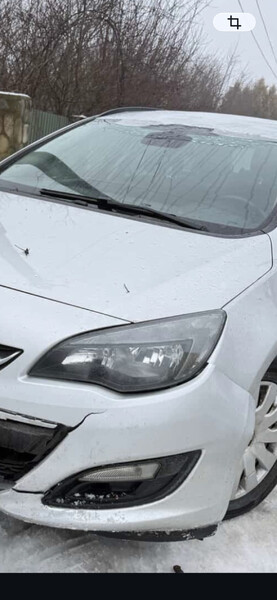 Бампер передній Opel Astra  2012 універсал 1.7 Дизель Коломия