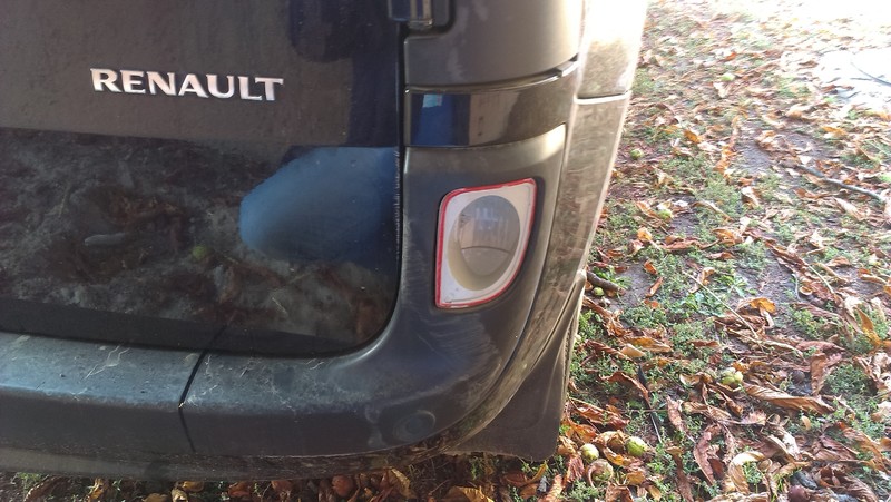 Отражатель правый в задний бампер Renault Kangoo  2010 1.5 Дизель Бердичів