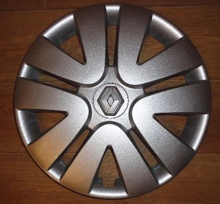 Колпаки декоративные Renault Fluence  2011 1.6 Бензин Краматорск