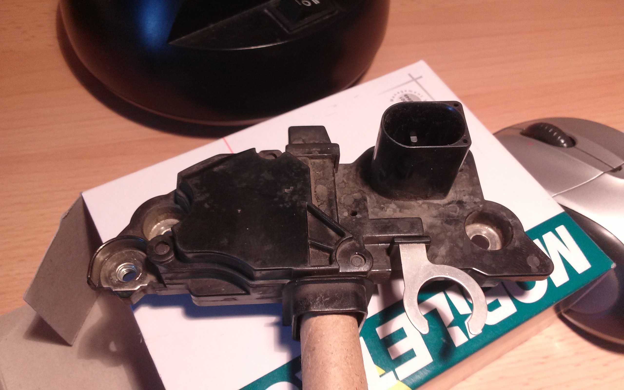 Шоколадка, генератор Audi A6 c5 2002 1.8 Бензин Черкассы