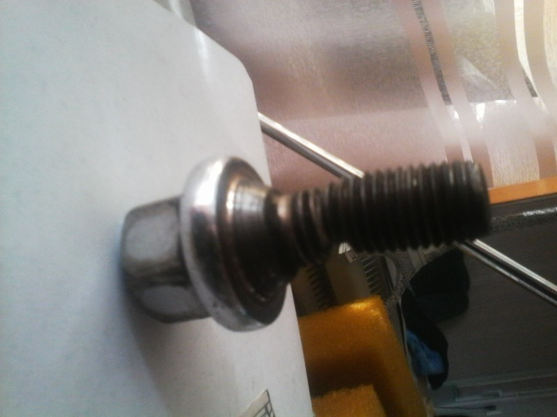 Болти кріплення гальмівного диска Renault 11 хетчбек 1986 р.  1.6 л дизель Луцьк