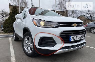 Заглушка бампера Chevrolet Tracker  2017 1.4 Бензин Київ