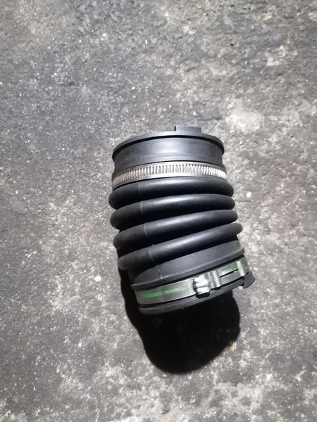 Патрубок воздушного фильтра Citroen Jumper  2004 2.2 Дизель 