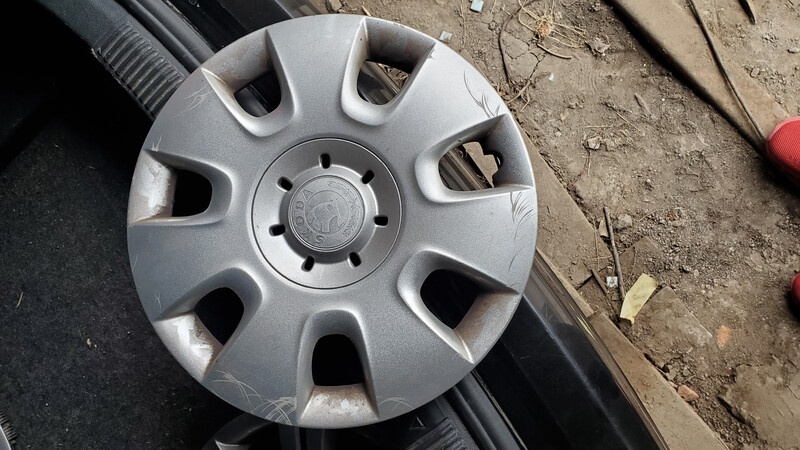 Колпак шкода р14 Skoda Fabia 2  2008 1.4 Бензин Христиновка