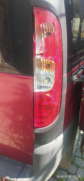 Ліхтар задній Fiat Doblo комбо 2007 1.4 Бензин Полтава