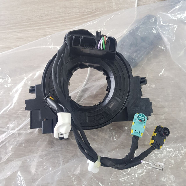 Шлейф керма Toyota Camry 70 2020 р.  2.5 л гибрид Запоріжжя