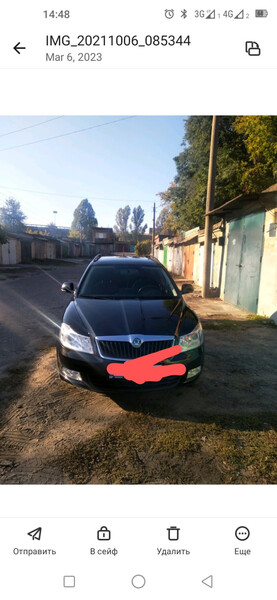 Решетка бампера центральная Skoda Octavia  2010 универсал  Электро 
