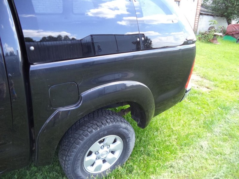 Крыло заднее Toyota Hilux  2014 2.5 Бензин Винница