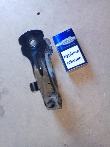 Подушки двигуна Peugeot Partner  2007 1.6 Дизель 