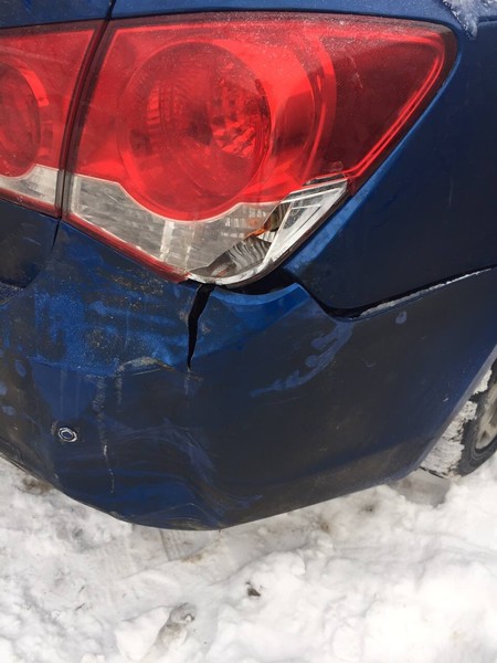 Фонарь задний правый, направляйка бампера Chevrolet Cruze  2012 1.8 Бензин Киев