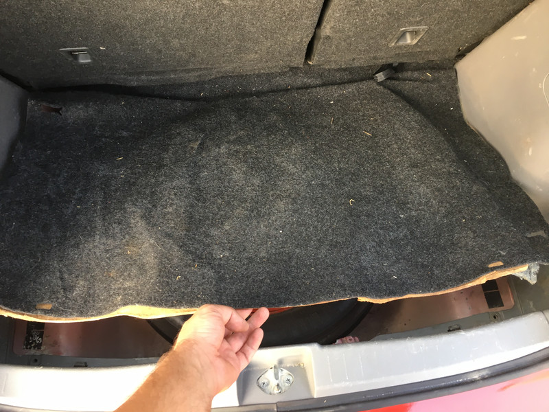 Ковролин багажника Suzuki SX4  2013 хетчбек 1.6 Бензин 