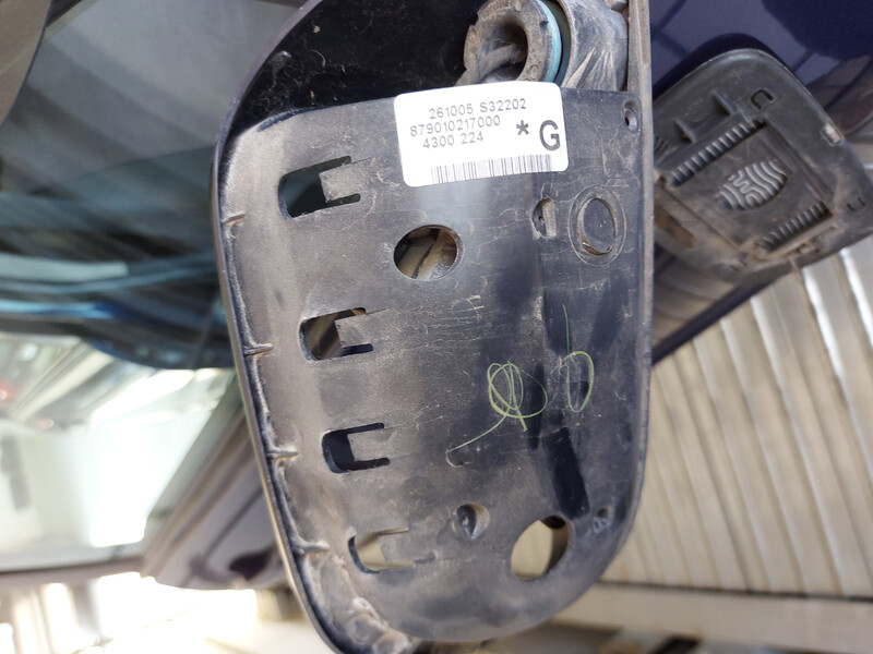 Бокове дзеркало заднього виду Toyota Corolla E120  2005 хетчбек 1.6 Бензин 