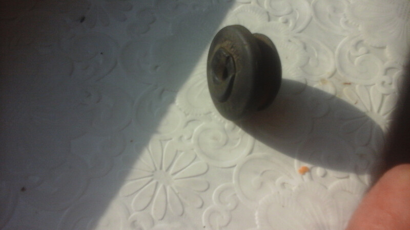 Подушка радиатора охлаждения нижняя Subaru Outback  2005 