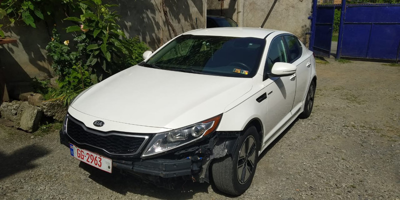 Бампер передний Kia Optima 3  2013 2.4 Гибрид Киев
