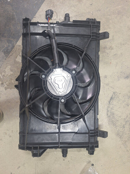 Корпус дифузора без вентилятора Tesla Model Y  2022 1.0 Электро 