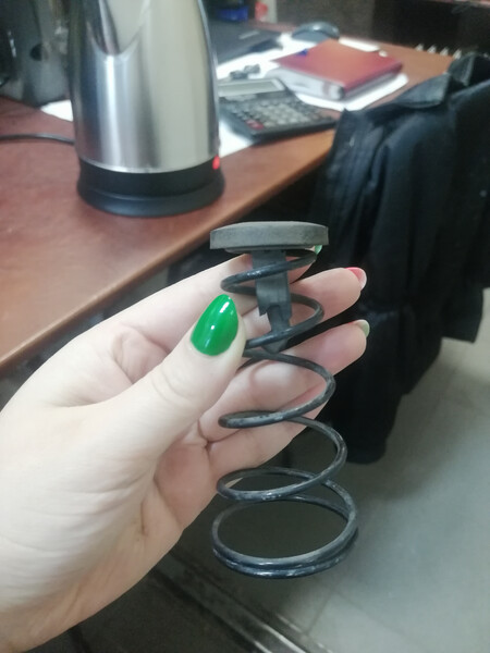 Пружина капота Mercedes-Benz S-Class  2004 3.2 Дизель Харьков