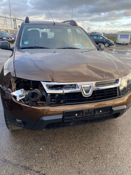 Капот Dacia Duster  2012 1.6 Бензин Днепр