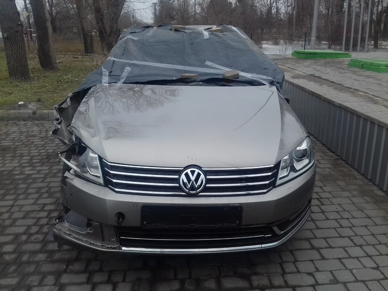 Дах у зборі Volkswagen Passat B7  2013 2.0 Дизель Одеса