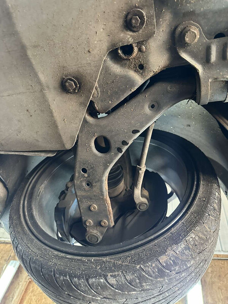 Важіль передній лівий Ford Focus 3  2017 хетчбек 2.3 Бензин 