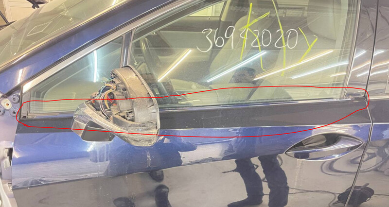 Хром передньої лівої двері Lexus RX  2018 3.5 Гибрид 