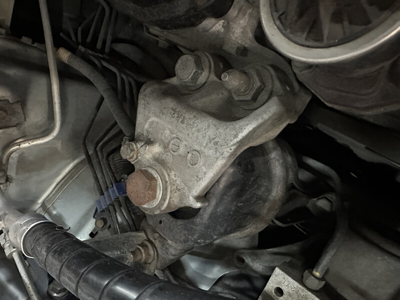 Подушка двигателя Honda Civic 8  2011 1.3 Гибрид Одесса