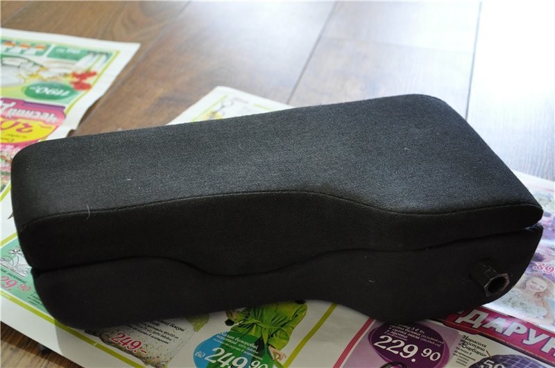 Подлокотник Audi A6 c4 1996 2.5 Дизель Ивано-Франковск