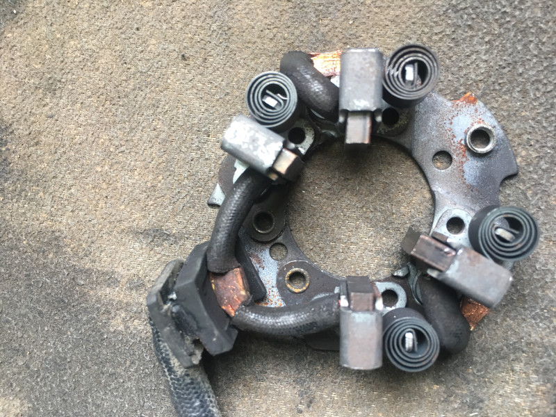 Щетки стартера Mazda Xedos 6  1993 хэтчбек 2.0 Бензин Львов