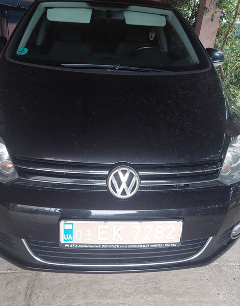 Решетка бампера Volkswagen Golf Plus хэтчбек 2009 г.  2.0 л дизель Иршавa