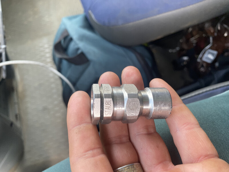 Клапан Volkswagen Touran  2006 