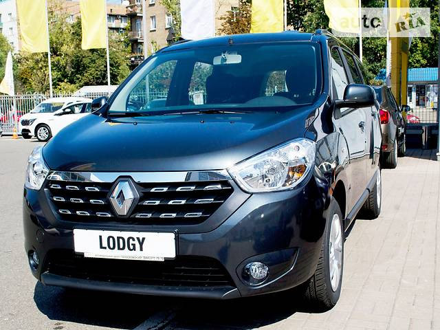 Решетка радиатора Renault Lodgy C 2017 г.  1.5 л дизель Николаев