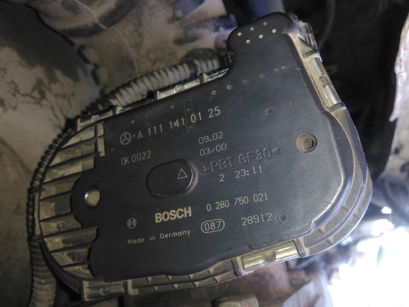 Дроссельная заслонка A1111410125   Mercedes C-Class, Mercedes E-Class, Mercedes Sprinter, Mercedes V-Class, Mercedes Vito