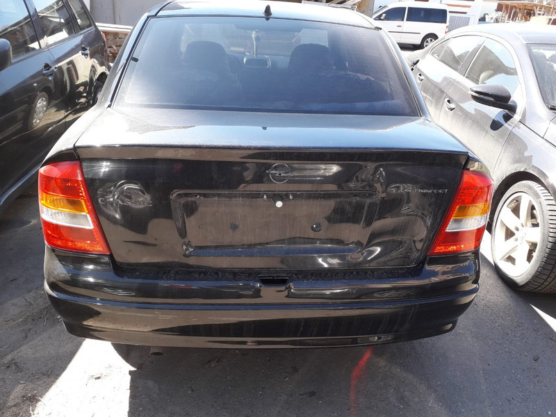 Крышка багажника голая Opel Astra CLASSIC 2009 1.4 Бензин Черкассы