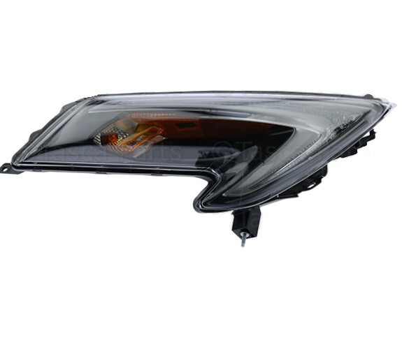 Фара правая передняя верхняя Nissan Juke  2015 хэтчбек 1.6 Бензин Киев